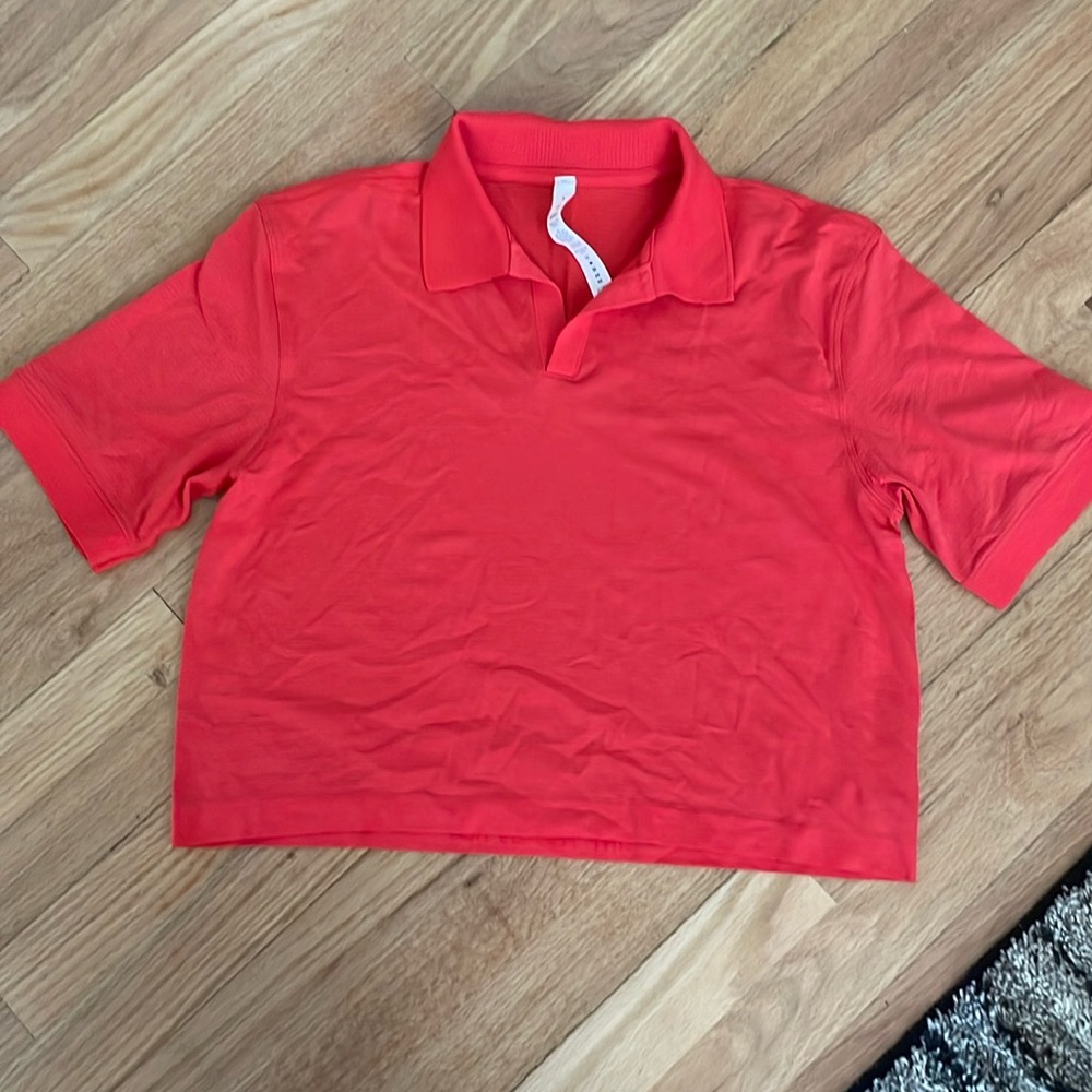 Lululemon Red SS top -size 8